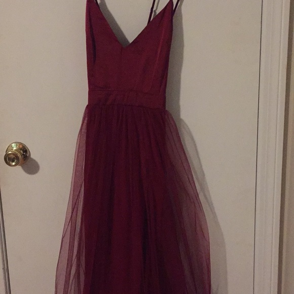 S Formal burgundy dress.Great for wedding guest! - Picture 2 of 3